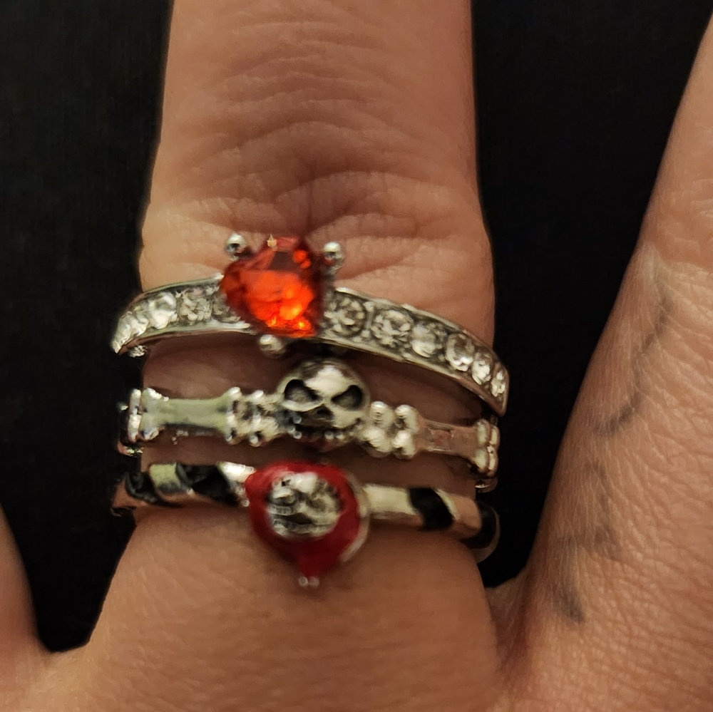 Jack skellington ring with heart ring size 8